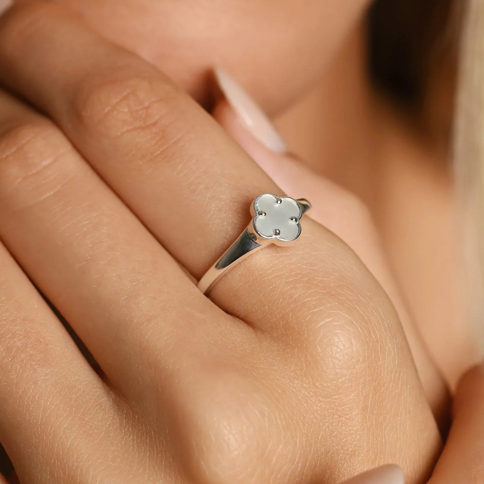 Clover Rings