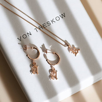 Round Chrysoprase studs (6mm)