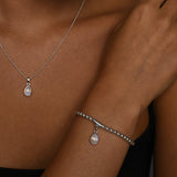 Stretchy bracelet with pear moonstone